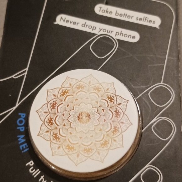 NWT! POPSOCKETS - Picture 3 of 6